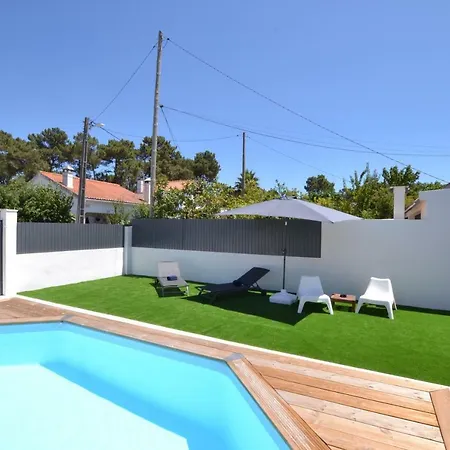 Semesterbostad Aroeira By The Beach Almada